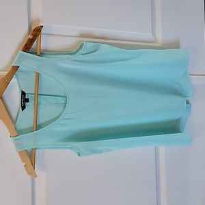 Express Split Back Tank - Light Teal